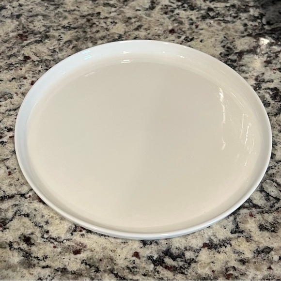 Mikasa - 8.5” Bone China White Serving Dish - Picture 1 of 3